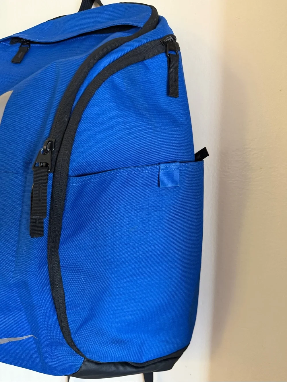 Nike Blue Men's Athletic Backpack with Reflective Stripe